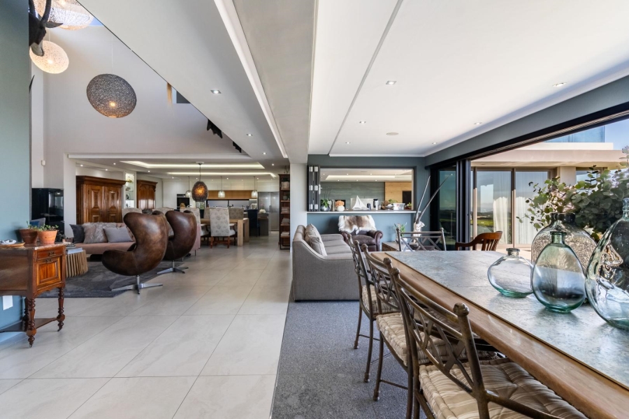 4 Bedroom Property for Sale in Baronetcy Estate Western Cape